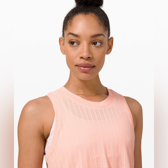 NWT! Lululemon ‘Train to Be Tank’ - Picture 4 of 6